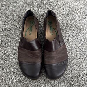 Naot Women's Dark Brown Leather Mules